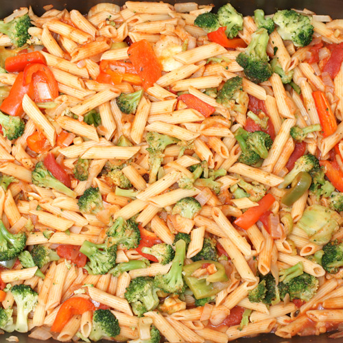 Tuna pasta with vegetables